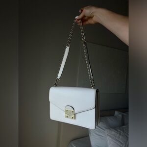 Karl Lagerfeld White Classic purse